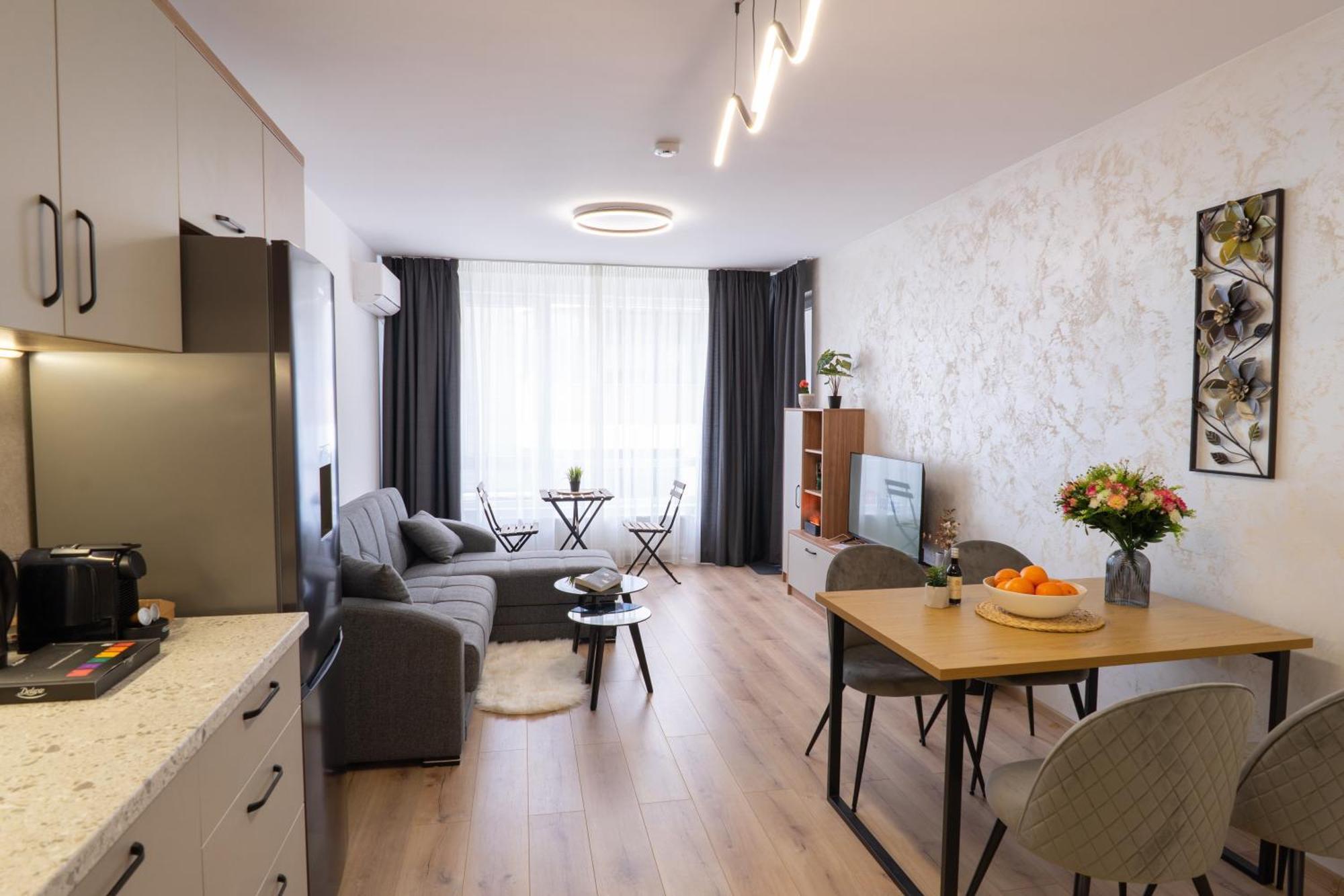 New Modern & Cozy Apartment With Free Parking Warna Exterior foto